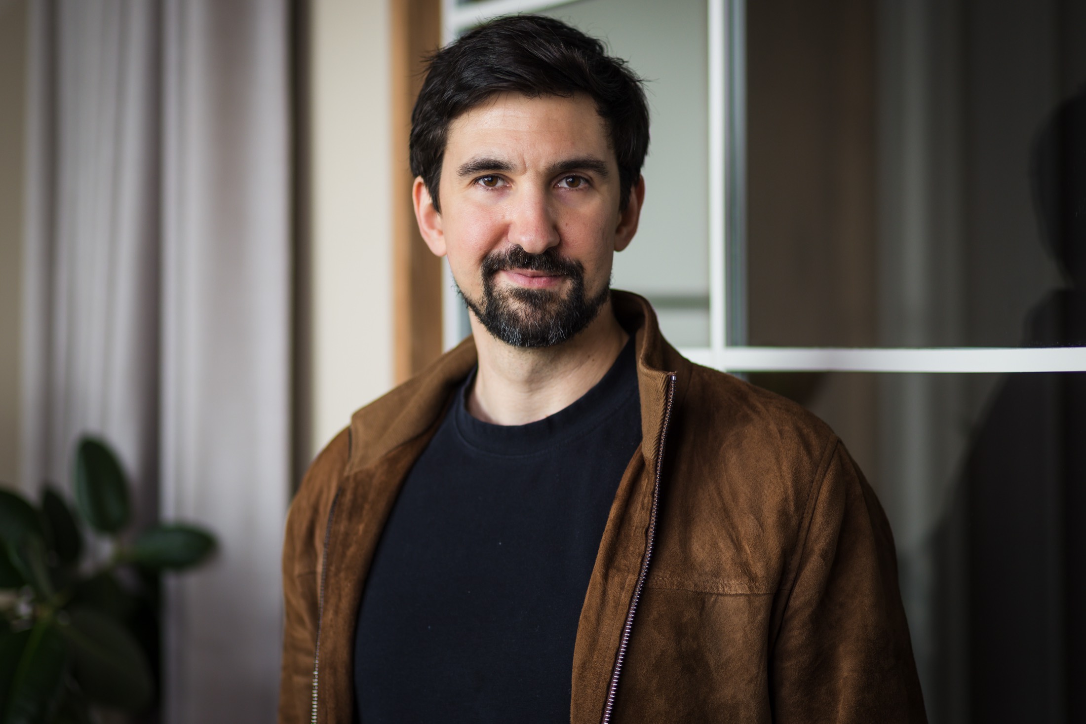 Dr Ben Miles