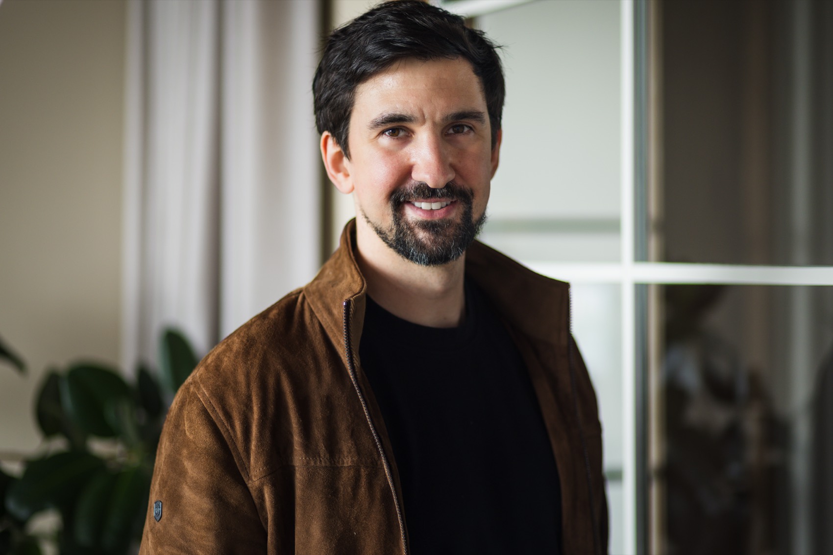 Dr Ben Miles